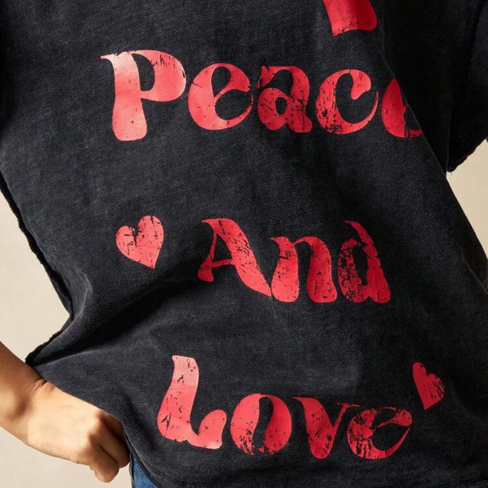 Black Relaxed top with peace and love accents NWT Women’s sz XL boho chic - Picture 5 of 6